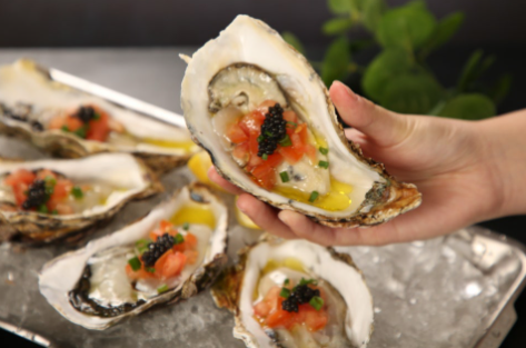 (K푸드)대한민국의 자랑, 굴(Oyster) — 겨울에만 맛볼 수 있는 한국 바다의 보물